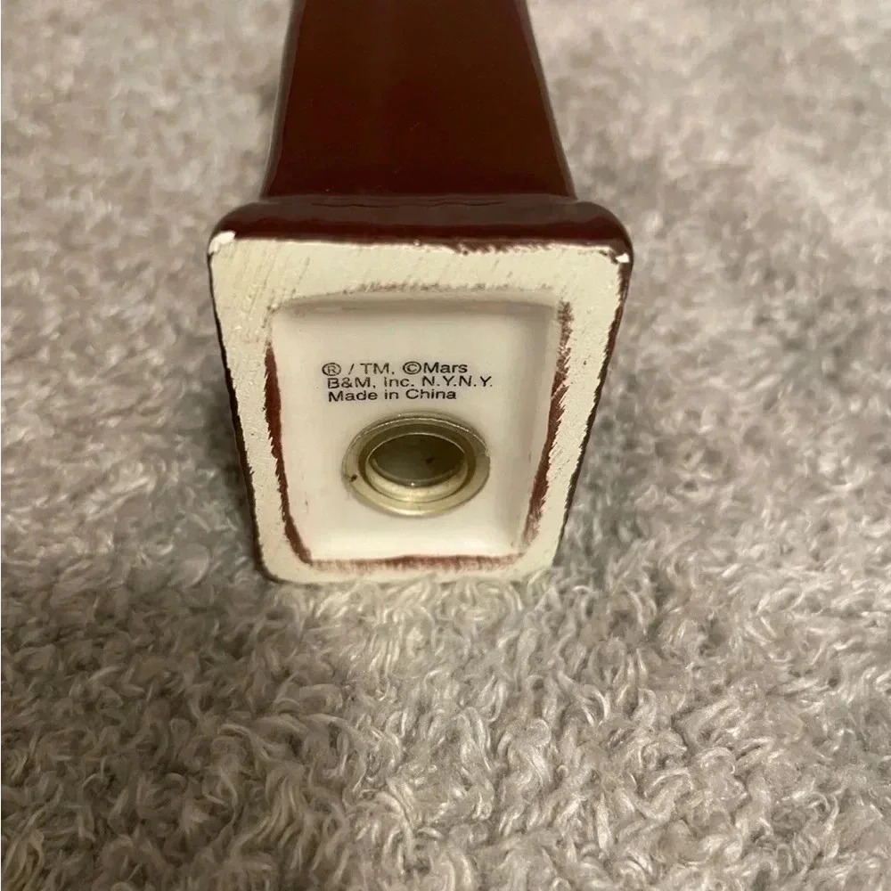 M&M salt shaker - Picture 3 of 5